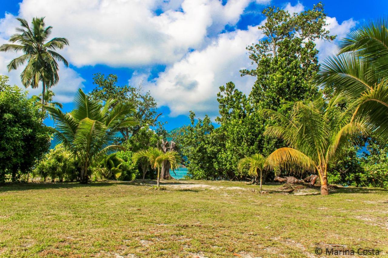 Surf Tropical Villa Takamaka Cerf Island Exteriör bild